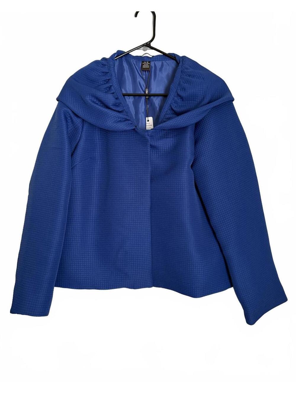 NEW Zoe D. Women's Jacket Size Medium Blue Tiled Preppy City Chic Office Work